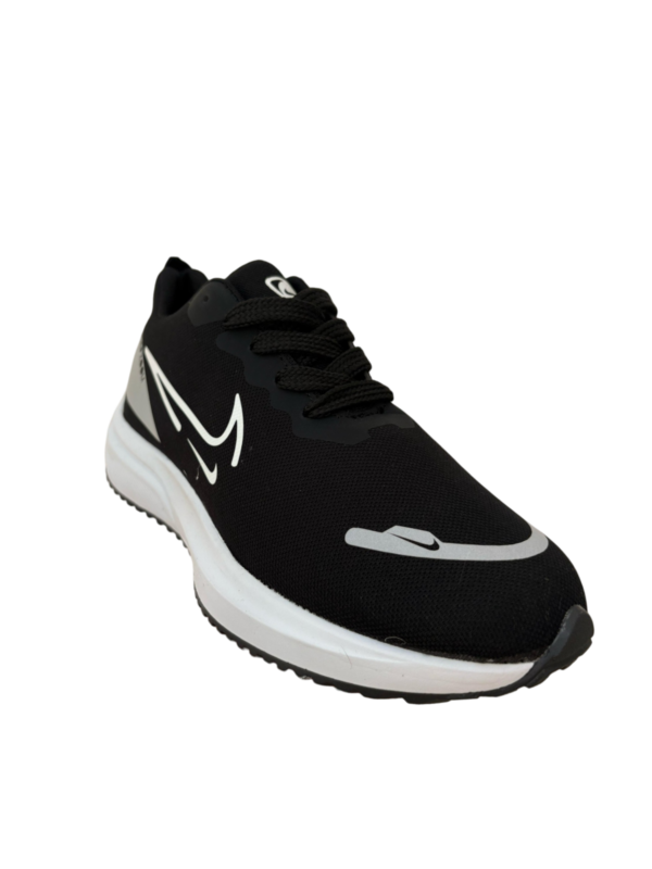 AIR ZOOM REFLEX B&W